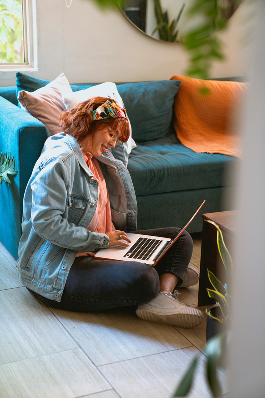 Relax with fast, English-supported home Internet